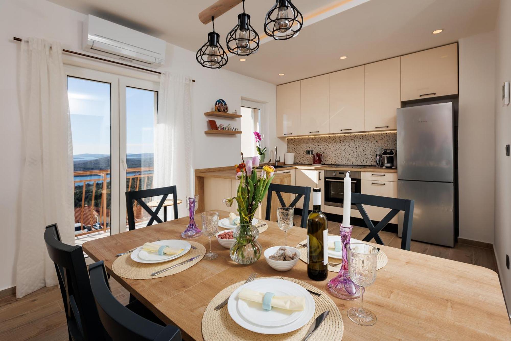 Summer Breeze Apartment - Quiet Place With A Spectacular View And A Garden Szybenik Zewnętrze zdjęcie